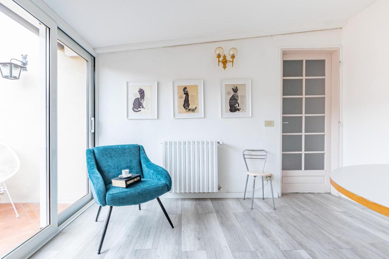 The Roof Apartment - Citycenter - By Host4U Pavia Esterno foto